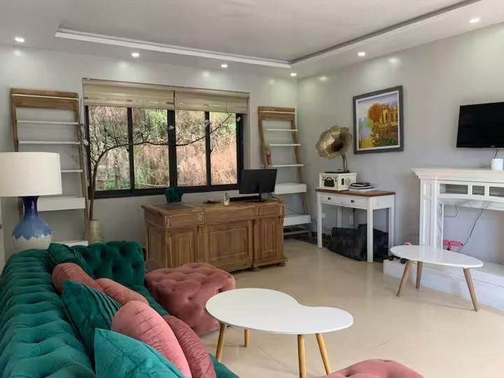 Catba Backpackers Hostel & Pool Bar Chan Chau Bilik gambar