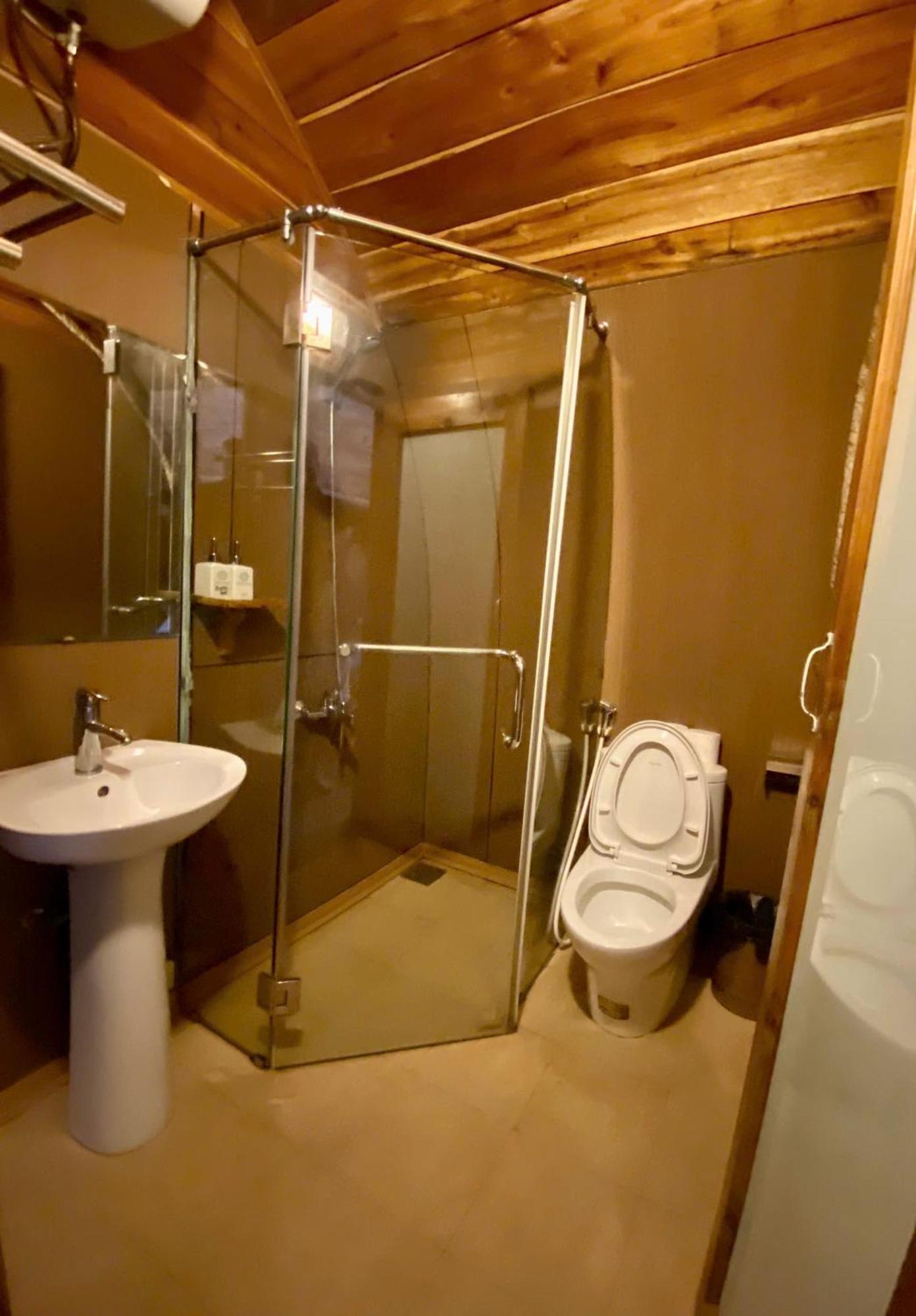 Catba Backpackers Hostel & Pool Bar Chan Chau Luaran gambar